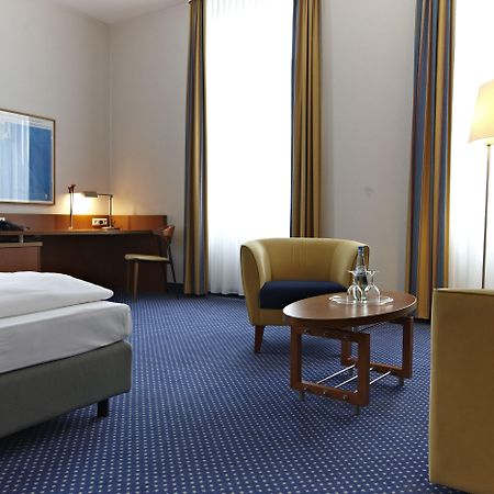 Vienna House By Wyndham Baltic Stralsund Hotel Buitenkant foto