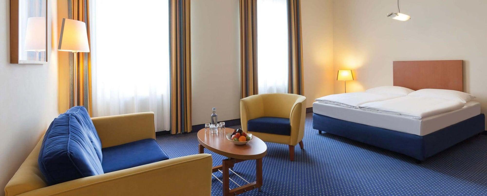 Vienna House By Wyndham Baltic Stralsund Hotel Buitenkant foto