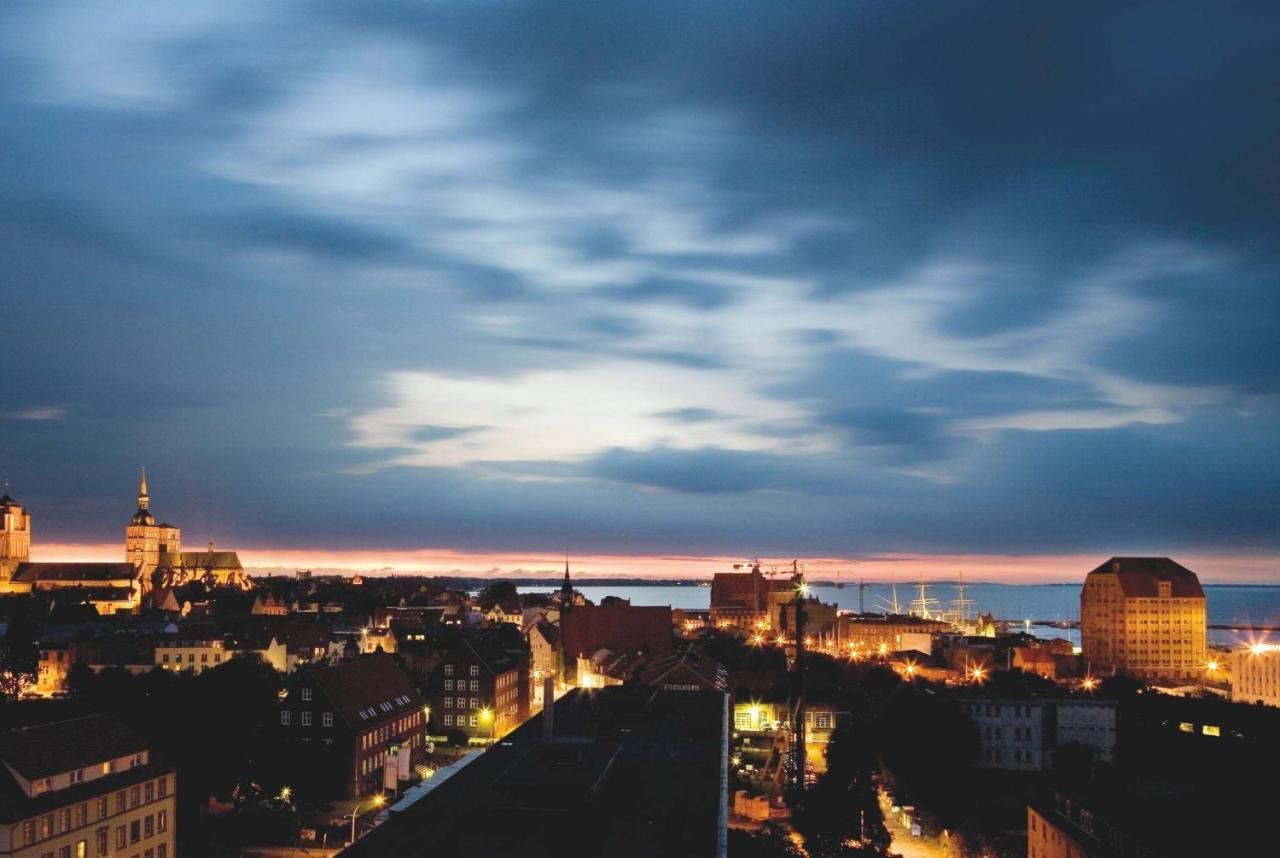 Vienna House By Wyndham Baltic Stralsund Hotel Buitenkant foto